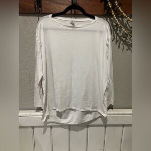 CRZ Yoga Women's White Long Sleeve Top